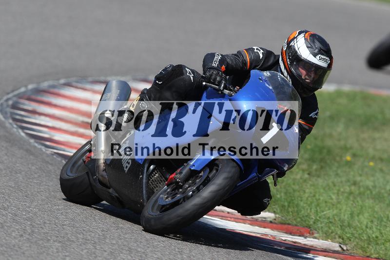 Archiv-2022/57 29.08.2022 Plüss Moto Sport ADR/Einsteiger/1